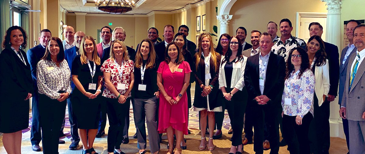 EvaEsteban3's tweet photo. Representation of industry by those whose passions, authentic belief and sense of camaraderie is absolutely inspiring! #ARDA #ComingTogether #TrueProfessionals #MemorableVacations @diamondresorts diamondresorts @ARDAorg https://t.co/JFAIgTUWBp