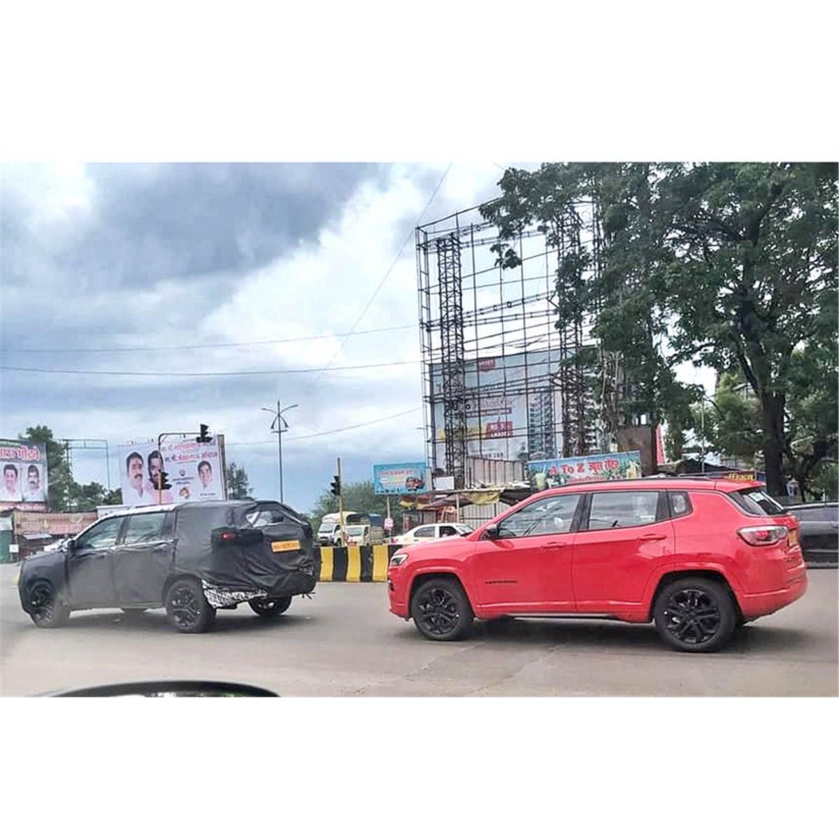 AutomobileMonks's tweet photo. ✓Jeep three row SUV will be made in India for RHD markets

✓Will be called Jeep Commander globally

✓Will come with a 2.0-litre diesel engine in India

#automotive #automobile #Jeep #jeepcomander #jeepcompass #jeepwrangler #jeepcars https://t.co/5yJ9msK7ns