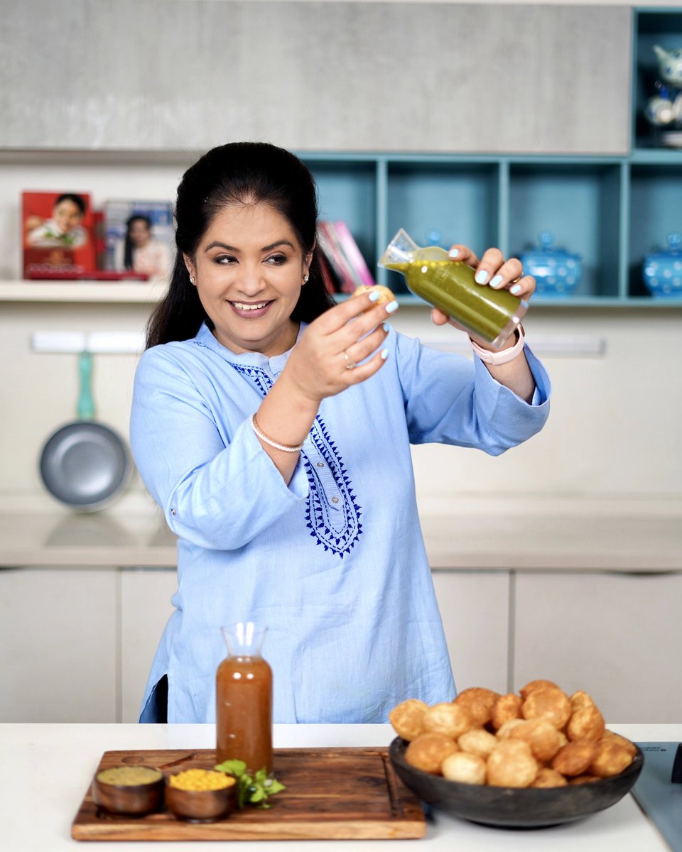 BhadouriaPankaj's tweet photo. मैं गोलगप्पा तुम पानी प्रिय,
तुम बिन अधूरी मेरी कहानी प्रिय!
.
#panipuri #golgappe #pani #streetfood #shayari #caption #pankajbhadouria #chaat #chat #recipe #recipes #comingsoon https://t.co/SoEww2EmnM