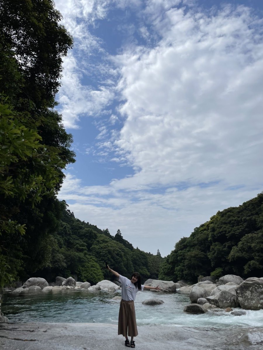 おおぞら高校 屋久島本校 屋久島最大級の渓谷 横河渓谷 屋久島に来たら行ってほしい名所の一つです 横河渓谷 屋久島 屋久島おおぞら高等学校 ナイスセンバス T Co Vqhr5z9cop Twitter
