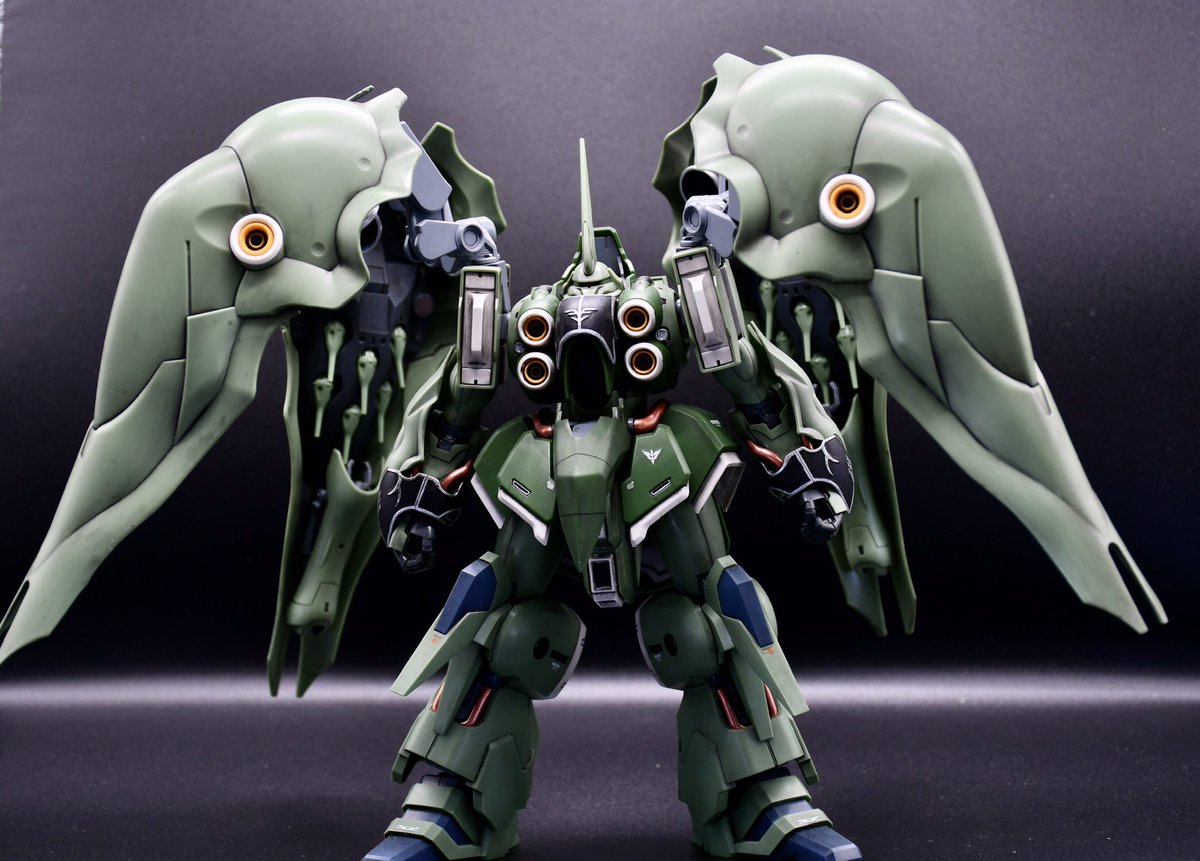 SlymeGo's tweet photo. クシャトリヤでけました
エングレービング塗装のやり方分かったので、袖付き機体も怖くない
#ガンプラ好きと繋がりたい 
#ガンプラ https://t.co/6nvGuRupat