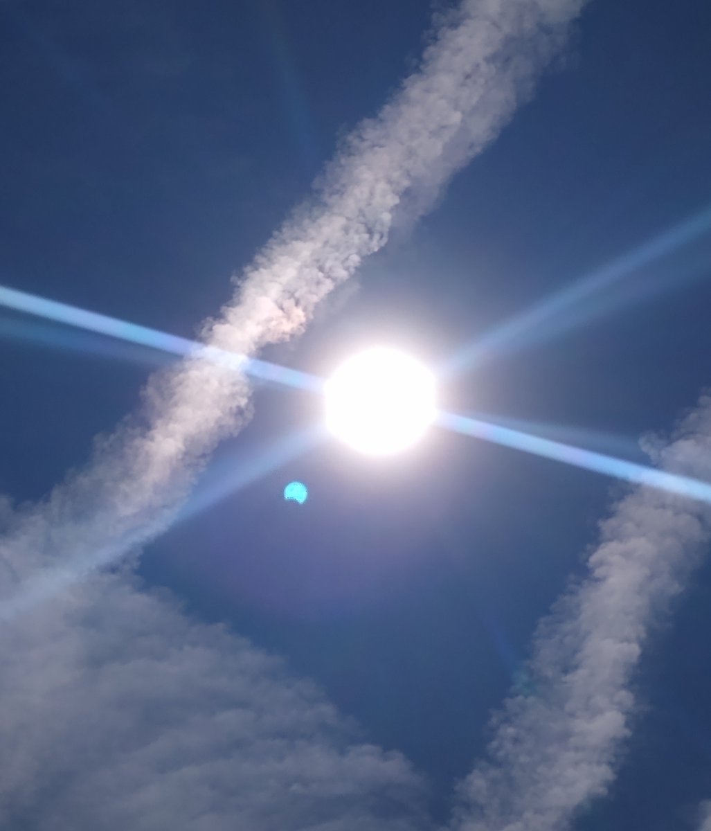 #Eclipse2021 

from a Liverpool kitchen window