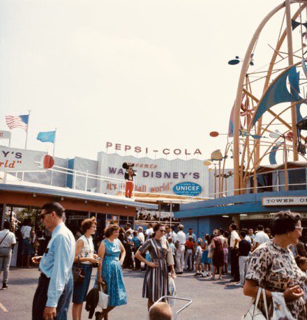 #MickeyMouse hanging out at the 1964/65 #NewYorkWorldsFair 

#itsasmallworld #WaltDisney #Pepsi