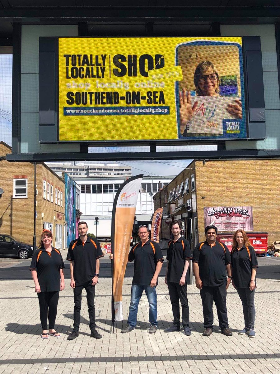 3DFilaPrint's tweet photo. Here are some of the @3dfilaprint team at the #BigScreenSouthend for @TotallyLocalSOS

We offer #DesignServices #3DPrints #STLFiles #STLdesigns #Filaments #3dprintingaccessories #3dprinters and MORE all at affordable prices to help you with your #business or to help you have #fun https://t.co/SBsDapsj24