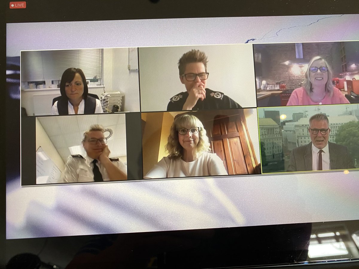 Interesting thought provoking session on Misogyny well presented  @hantsfedchair <a href="/BelindaPfew/">@BelindaPFEW</a> @DerbysCCSwann