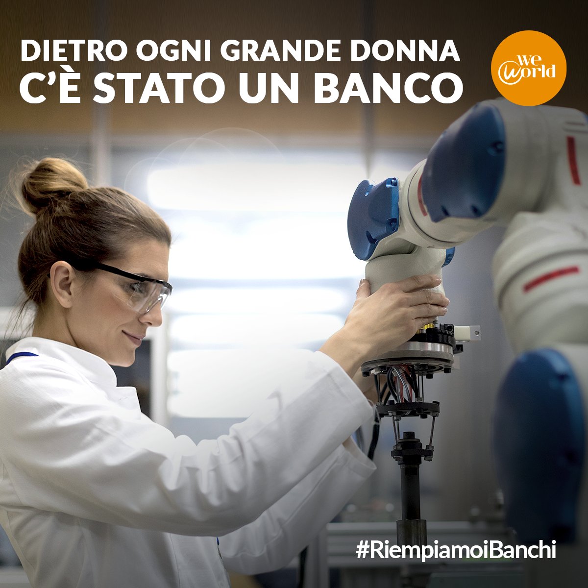 WeWorldOnlus's tweet image. Andare a scuola è il primo passo per costruirsi un domani. Per il futuro delle bambine e dei bambini di oggi, per il nostro futuro, dobbiamo fermare l’emergenza dell’abbandono scolastico. #RiempiamoiBanchi