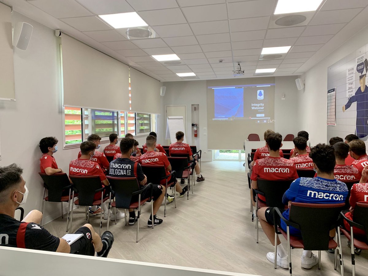 icsc_spa's tweet image. ⚽️ A lezione con @BfcOfficialPage e @bncalcio , protagonisti della nuova tappa dell’ #IntegrityTour 

Insieme a @SerieA e @Sportradar per formare i campioni del domani!