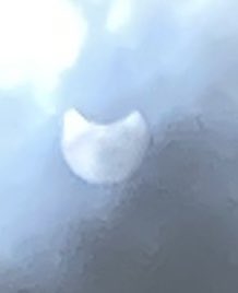 rockpoolwill's tweet image. As part of my science class today, I took the Year 8 students out to watch the solar eclipse
#solareclipse2021 #scienceinschools #Eclipse #PGCE @UWPGSEC