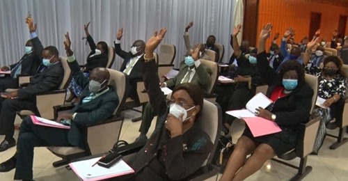 gabonmediatime.com/gabon-le-senat…