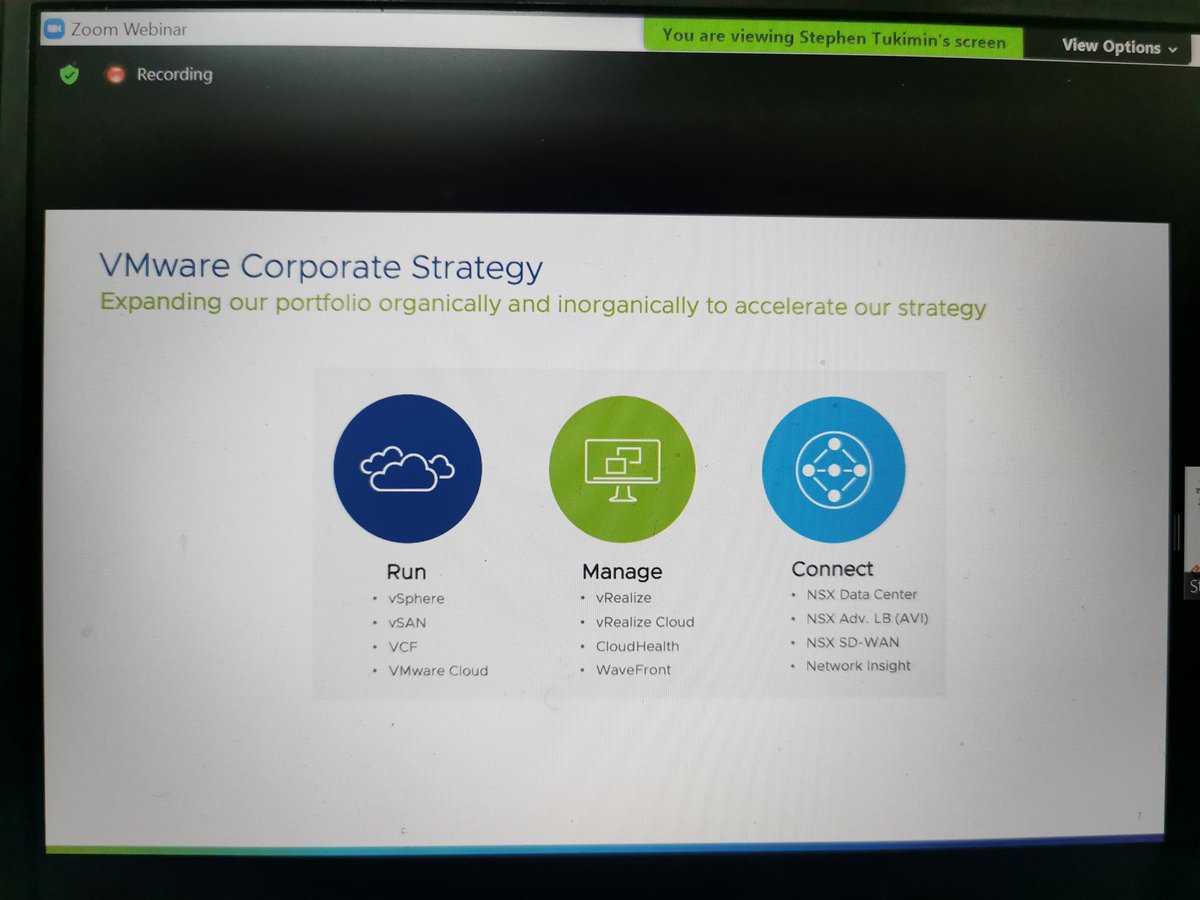 iammstin's tweet image. Hello #VMware it&apos;s been a while 👋😉 #YourCloudJourney #TechSummit2021 #VSTECS
