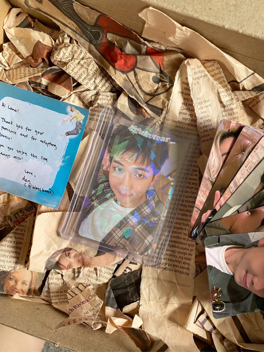 ggukvtear_'s tweet photo. ꒰ #ggukvbuys 🧺 ꒱
tysm for these, ate dan !! 🥺 joonie is now home safely ♡ ty also for the care package aaa super fun magunbox dahil sa freebies >~<
#moniments @blueskooos https://t.co/BraRdxf4Qo