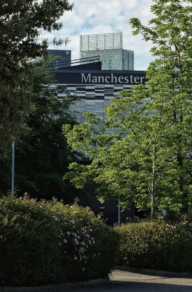 Manchester Metropolitan Uni tweet media