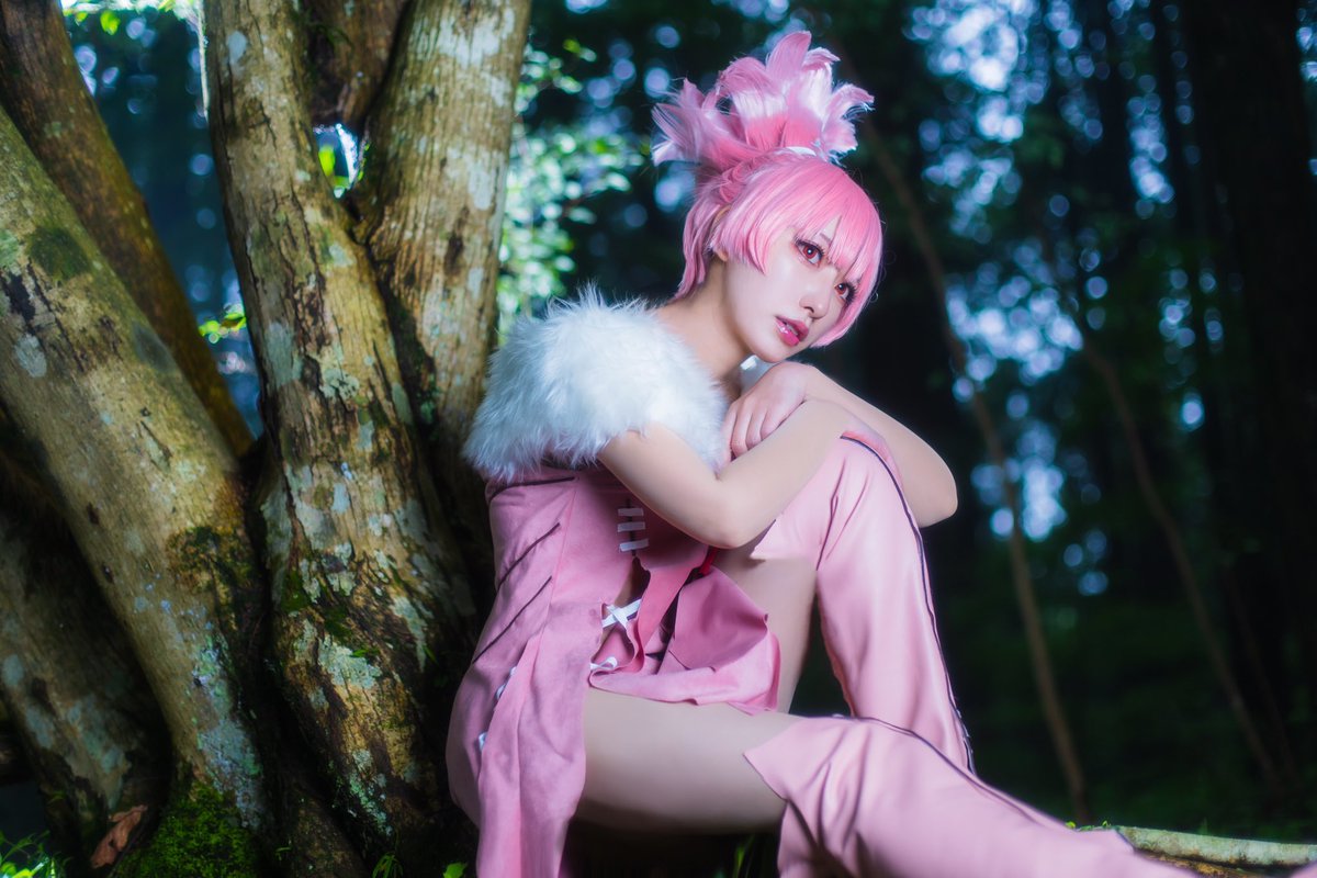 Dr.STONE 紅葉 ほむら ウィッグ「値下げ中」 Dr.STONE ドクターストーン 紅葉ほむら ウィッグ