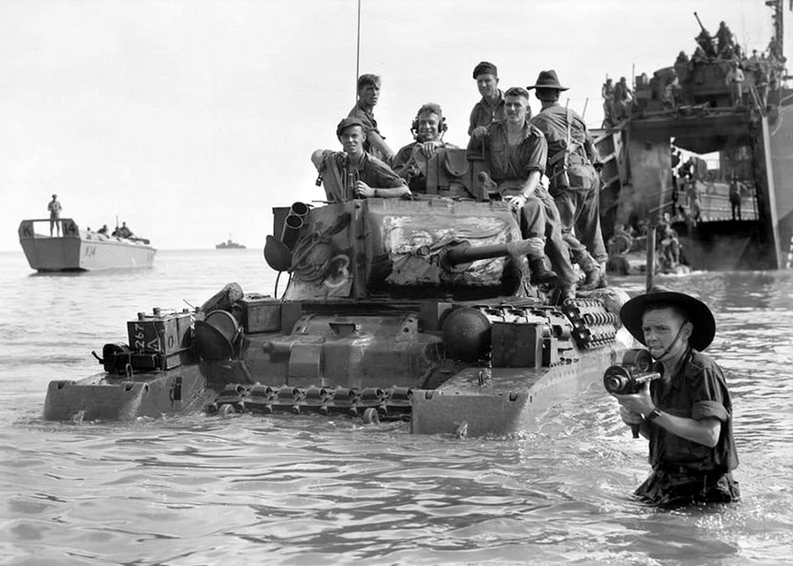 WWII Pictures tweet media