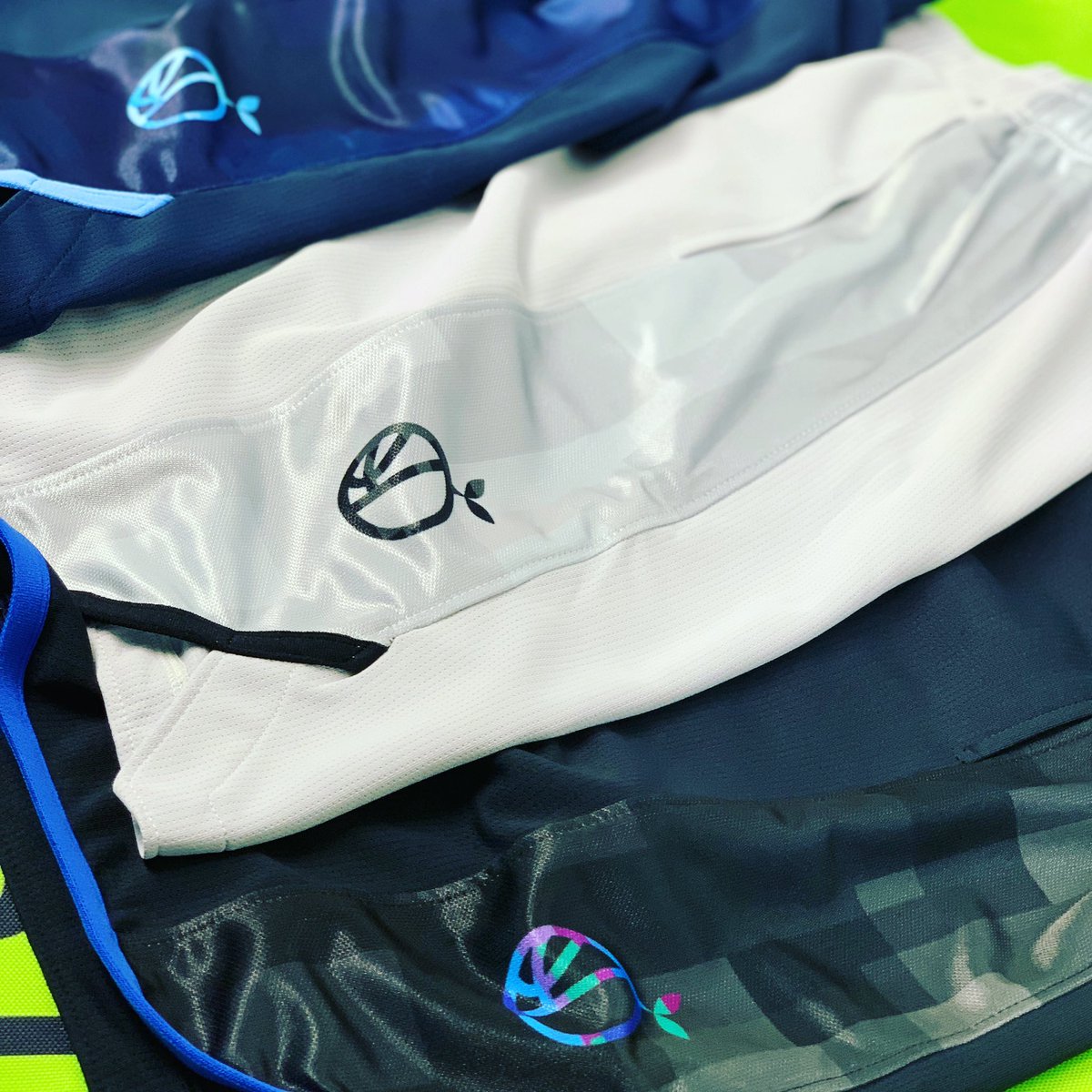 BGROW6's tweet photo. B-GROW

NEW ITEM.. 
Sublimation Light Shorts

#bgrow 
#basketball 
#offcourt 
#casual 
#fashion 
#shorts https://t.co/Ll3BN0t4RK