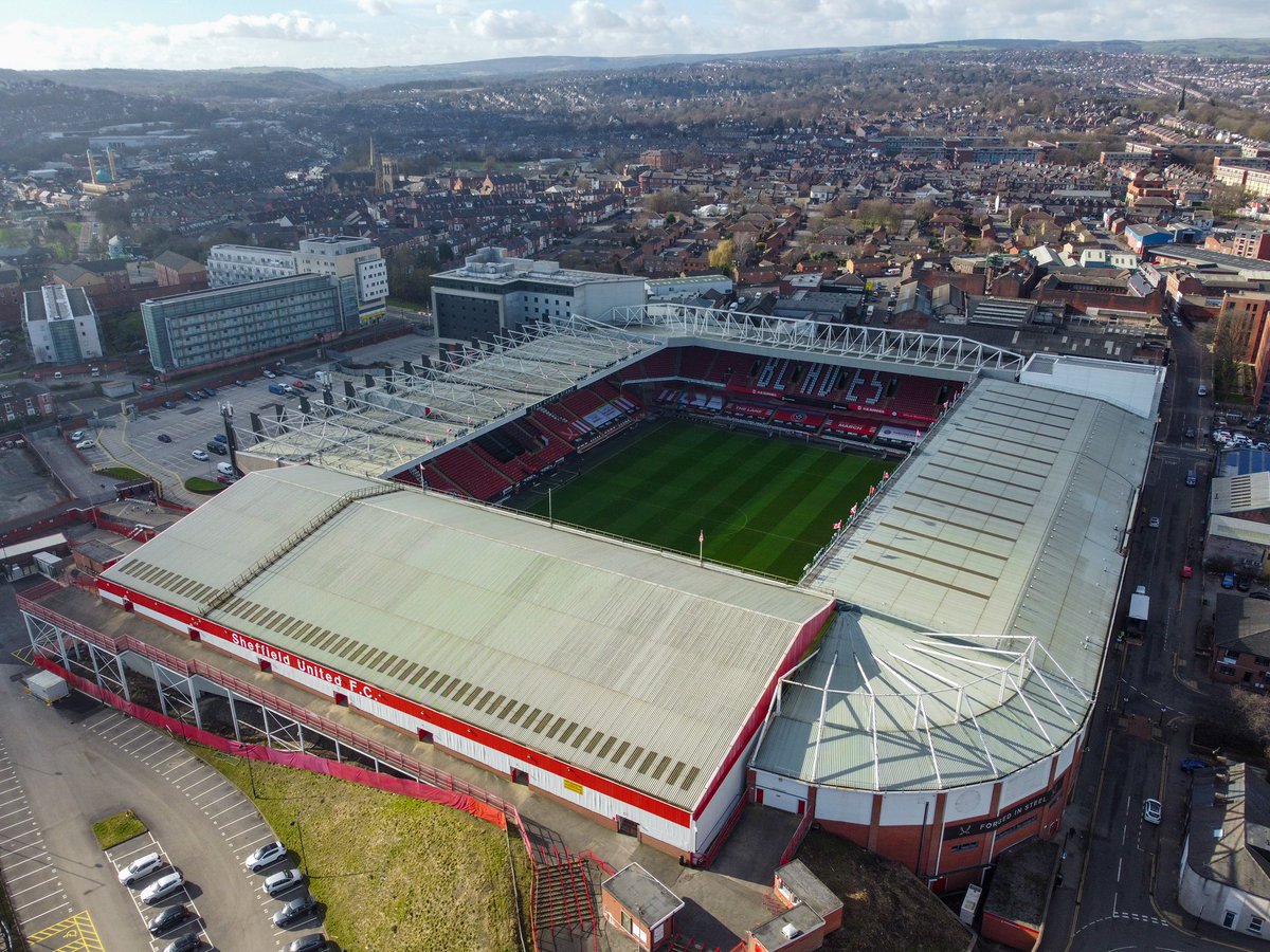 SheffieldUnited's tweet photo. No place like home. 🏡❤️ https://t.co/usFJNYWaJB
