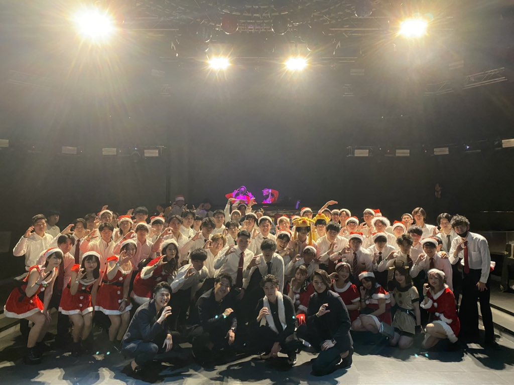 reful_event's tweet photo. 🔥いよいよ明後日開催🔥

　✨〜STORY laugh〜✨

【日時】6/12(土)
【時間】18時〜21時  3時間飲み放題
【場所】六本木のクラブ会場♣️

現状👇
🚹120名　🚺108名

まだまだご参加募集しています❣️
公式LINEの方から参加予約お願いいたします🙏
#イベント #新歓 #クラブ #飲み会 https://t.co/2Rbx8Sovfj