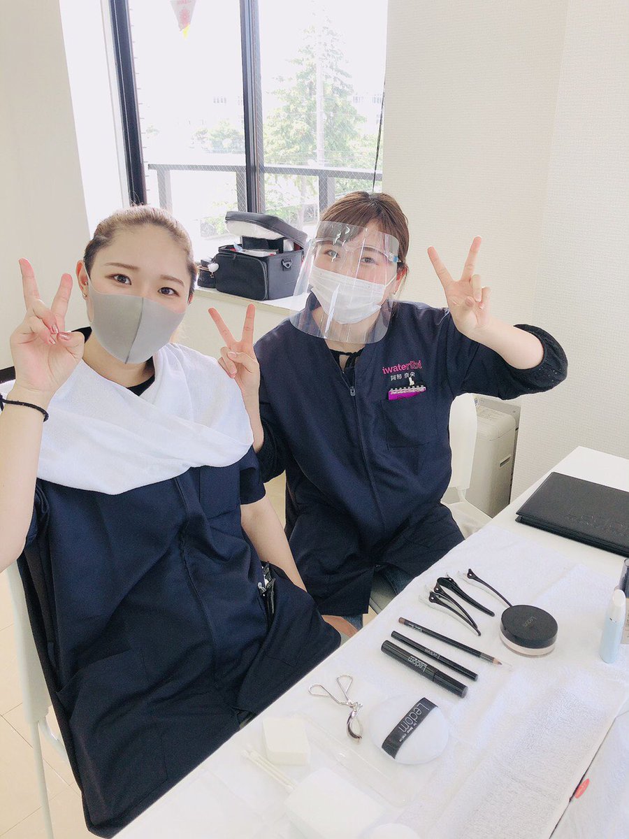 岩手理容美容専門学校 みんなが楽しみにしている トータルビューティーメイク 授業 検定に向けで頑張ってます 岩手美容学校 岩手理容学校 岩手美容専門学校 岩手県美容学校 岩手理容専門学校 岩手県理美容学校 岩手理容美容専門学校