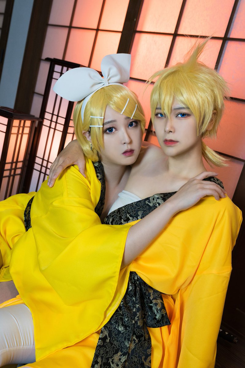 cos__jiyu's tweet photo. 下克上 (2)

Rin - 하유 (@sunnyS2hahS2 )
P. 하린님 (@ryuharin_mk2 ) https://t.co/YZfrpAhDrC