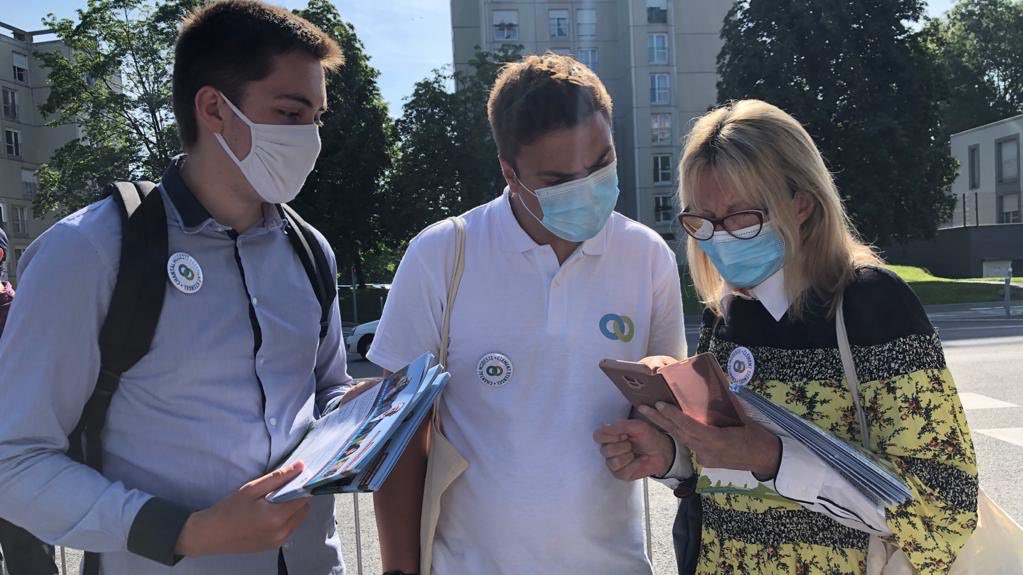 StengelModeste's tweet photo. [ 📑 Journal de campagne ]
 
Du terrain à Étouvie, à Longpré : Être avec vous sur le terrain, c'est notre quotidien. 1/4 https://t.co/d5m8P3DpbA