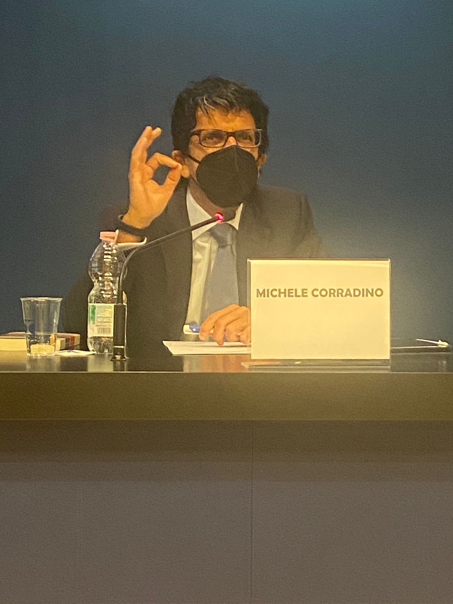 <a href="/mcorradino/">Michele Corradino</a> Come bilanciare discrezionalità con legalità? Questo è il tema.