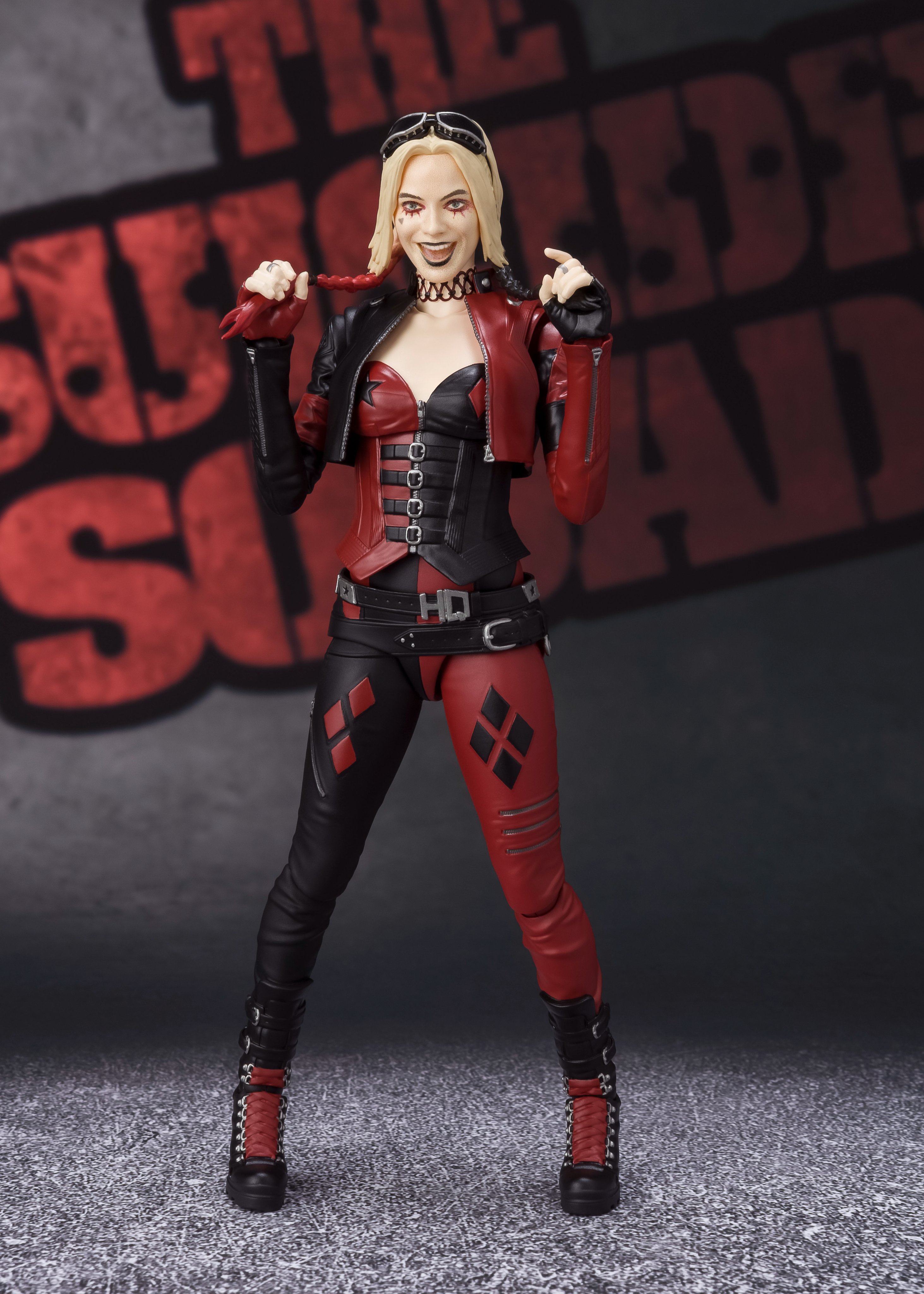 plantador Marcha mala Desviación Tamashii Nations España on Twitter: "Nueva S.H.Figuarts de Harley Quinn en  la película "Suicide Squad". Viste con un traje similar al que lleva en los  cómics. https://t.co/ntFatxgtZp" / Twitter