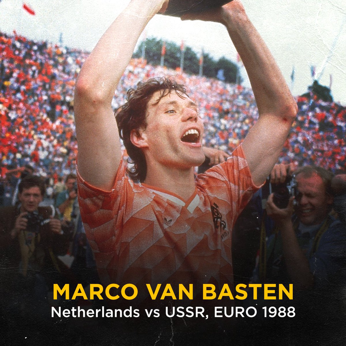 FootballJOE's tweet image. The most iconic European Championship goal of all time: the final! 🇳🇱🏴󠁧󠁢󠁷󠁬󠁳󠁿🏴󠁧󠁢󠁥󠁮󠁧󠁿🇸🇪

Vote for your favourite in the replies 👇