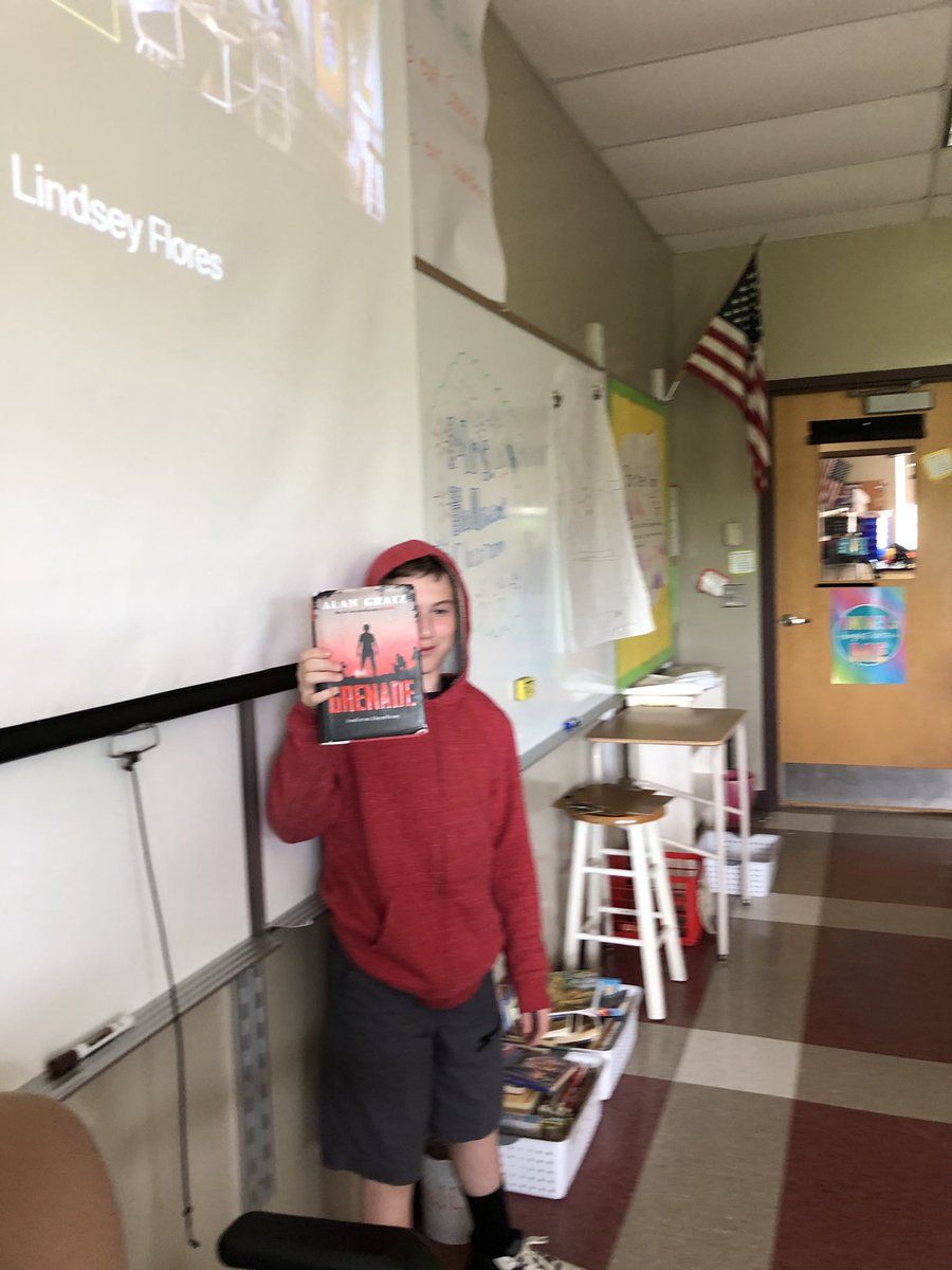 HallmanNicolle's tweet image. Students recommending books they read this year for other students to add to their summer reading list. #howellreads #avoidthesummerslide