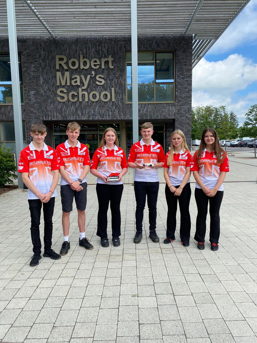 Britannia Red tweet media