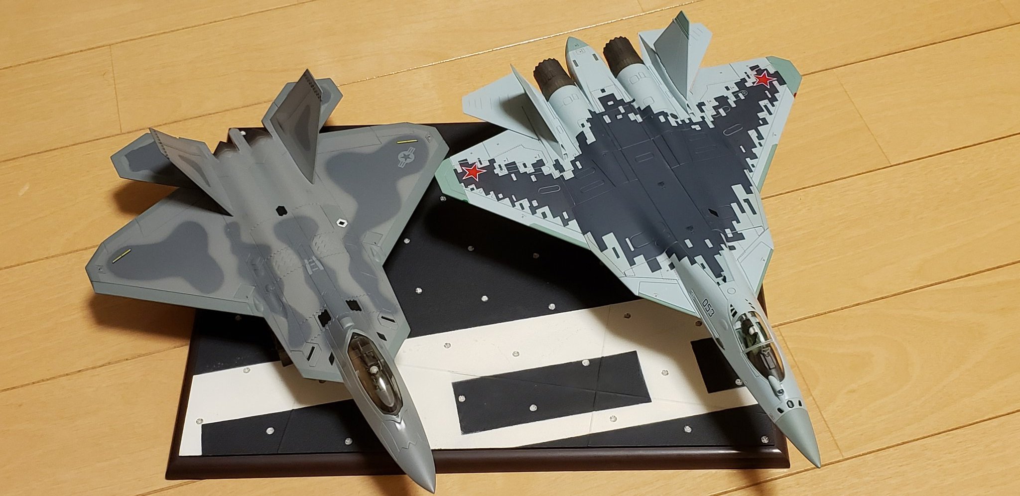 Su-57 Felon 1:72 Diecast Model - Air Force 1 AF-A00011A - $92.95