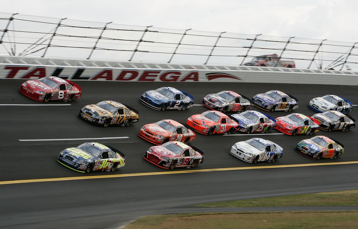 Talladega Superspeedway tweet media