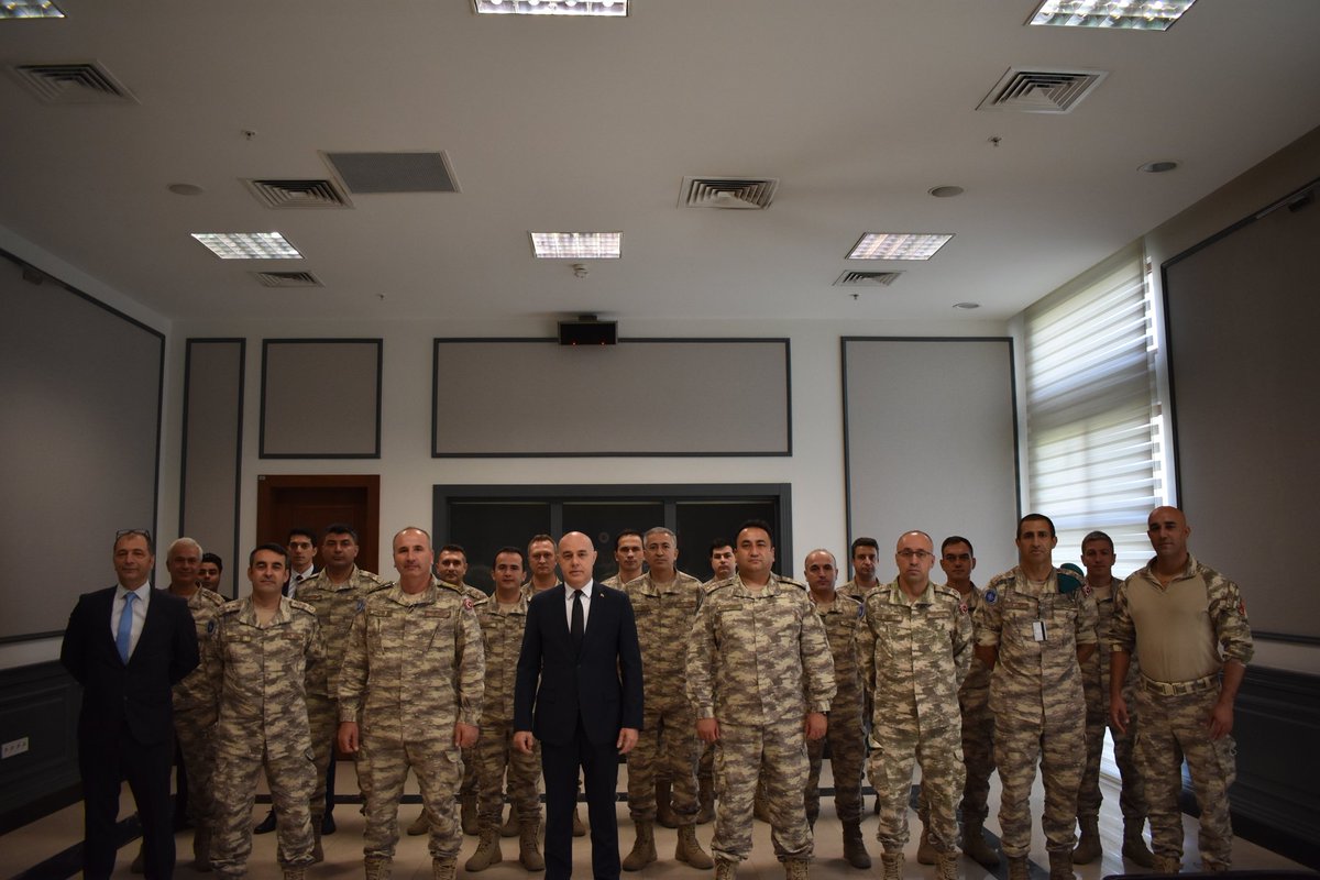 Ordumuzun <a href="/IraqNato/">NATO Mission Iraq - NMI</a> bünyesindeki eğitmenleri görev başında. Güçlü #Irak... 🇮🇶
Güçlü #Türkiye... 🇹🇷