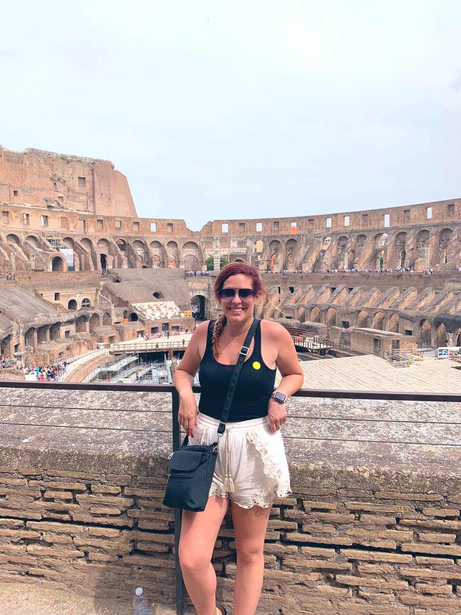 esoradnam's tweet photo. Mentally I’m here 🇮🇹 https://t.co/xnu5YtEx4U