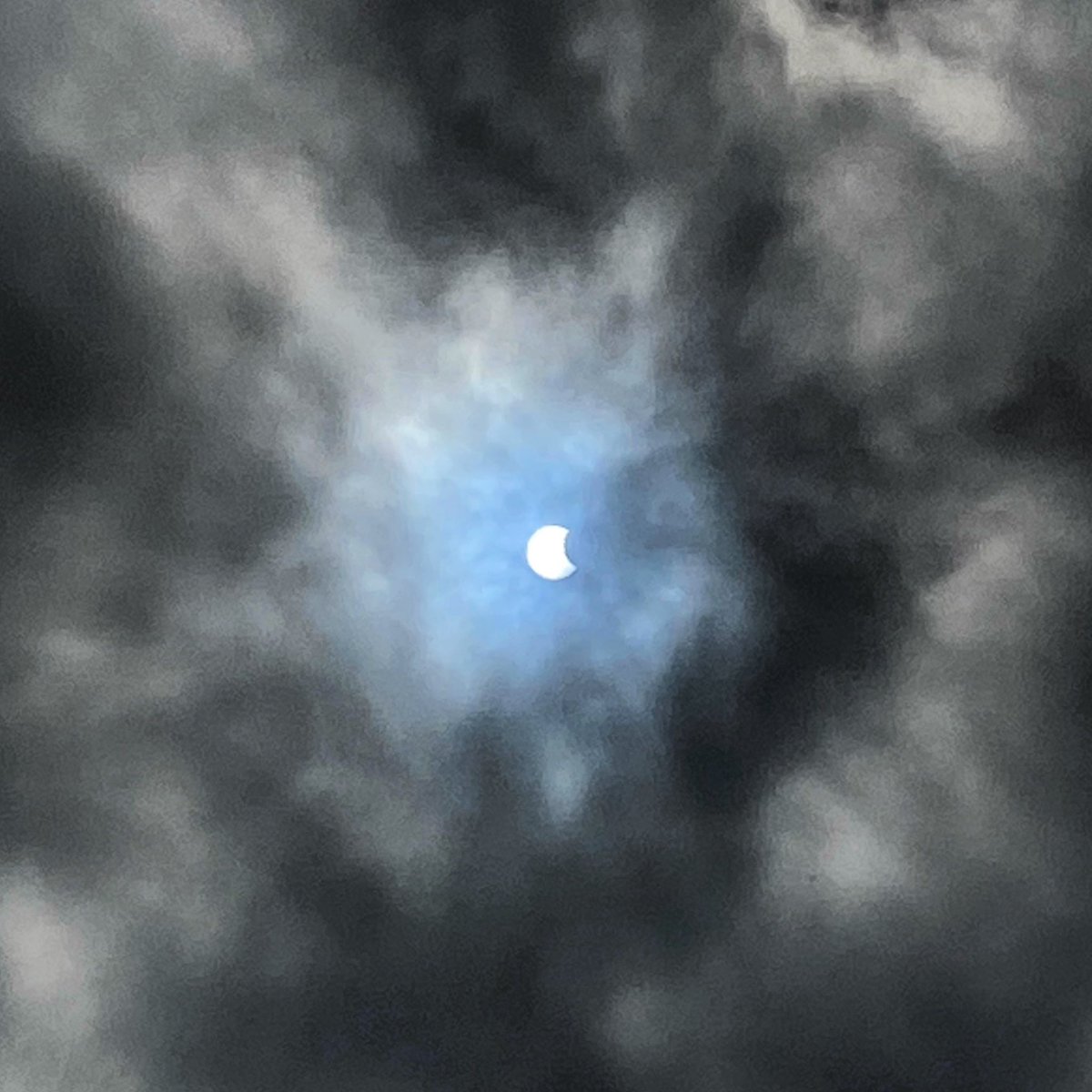 At 11:10 today BST, Apple reveals its new advertising campaign 😉