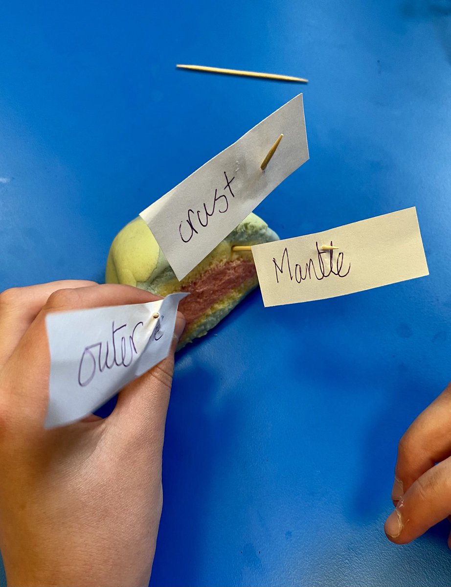 hackforthschool's tweet image. What’s inside? Investigating our world #volcanoes #primarygeography with our @YSJPrimary student @Humanities2020 @The_GA @ManorCharney @PGCEgeogUoY