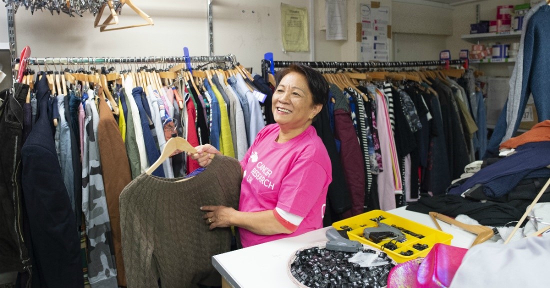 Calling all <a href="/JCPJobsPlusMore/">JCP Jobs Plus More</a> jobseekers! Support life-saving research and do something rewarding this year - volunteer at your local Cancer Research UK shop! You’re only a few steps away from signing up and helping to beat cancer one shift at a time: bit.ly/3i9ZsHp