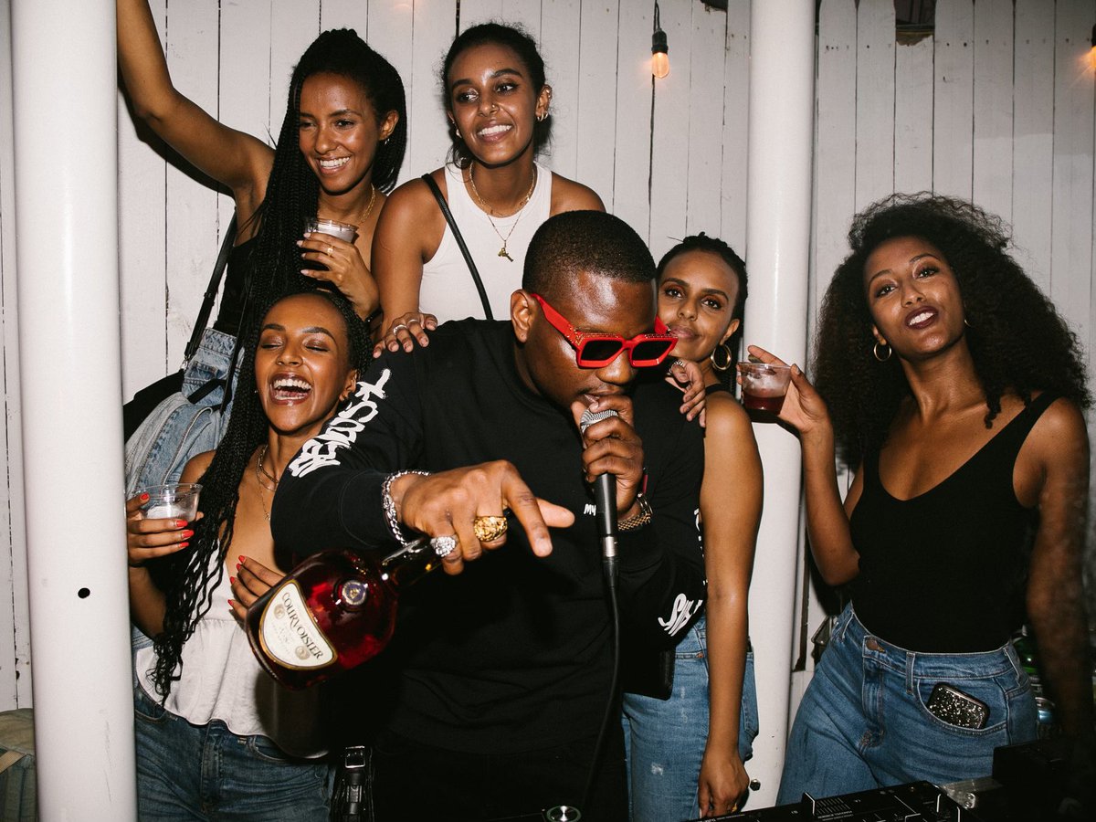 DJ_TUNEZ's tweet photo. NYC Nights! 💫💫💫 #PAMI 
July 2nd We Back Outsideeeee! @afrobeatnights https://t.co/I3hvaco8Md