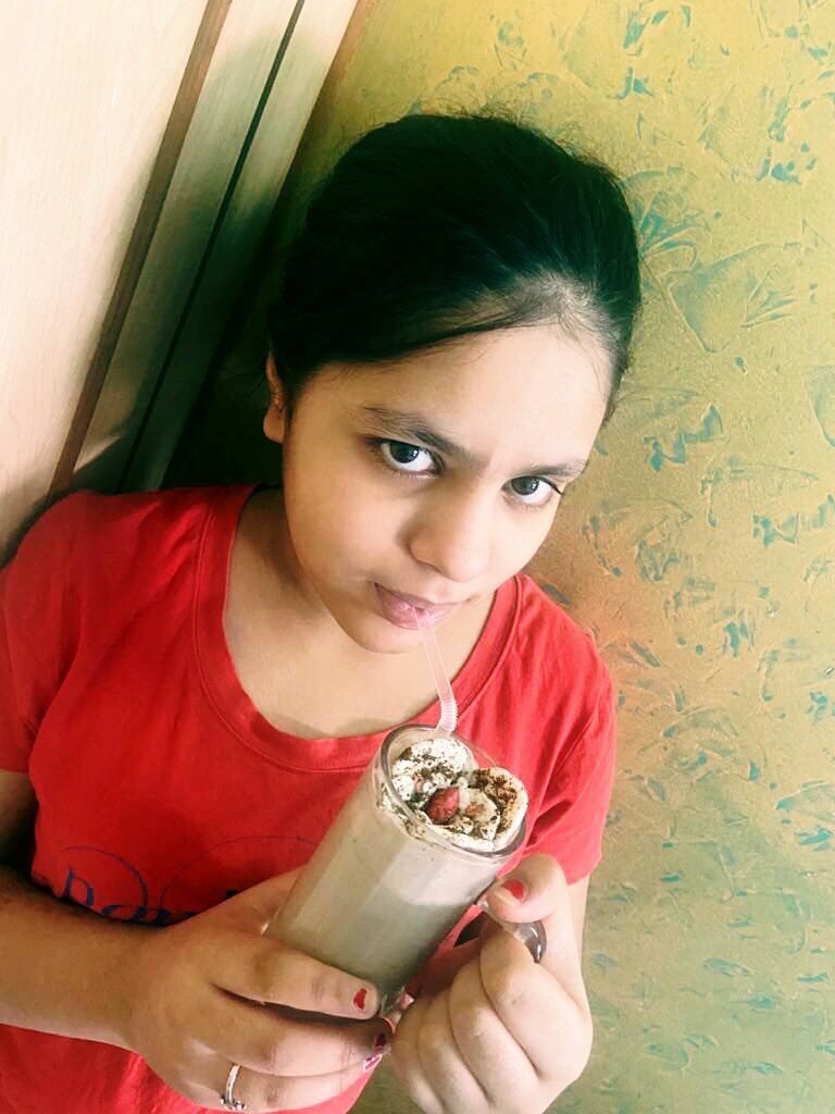 Upasnakiumang's tweet photo. #Summercamp #Dlfworldschool #Sunsational #day8 #Creatika #cookwithoutflame session was full of elation and exposure for DLFites. @GAttreja @dp_2211 @akmittals @ashokkp @shaakbhaji @KambojAnanya @AboutImpact @Shalini040876 @jyotina79242724 https://t.co/WHjhwxnfqo