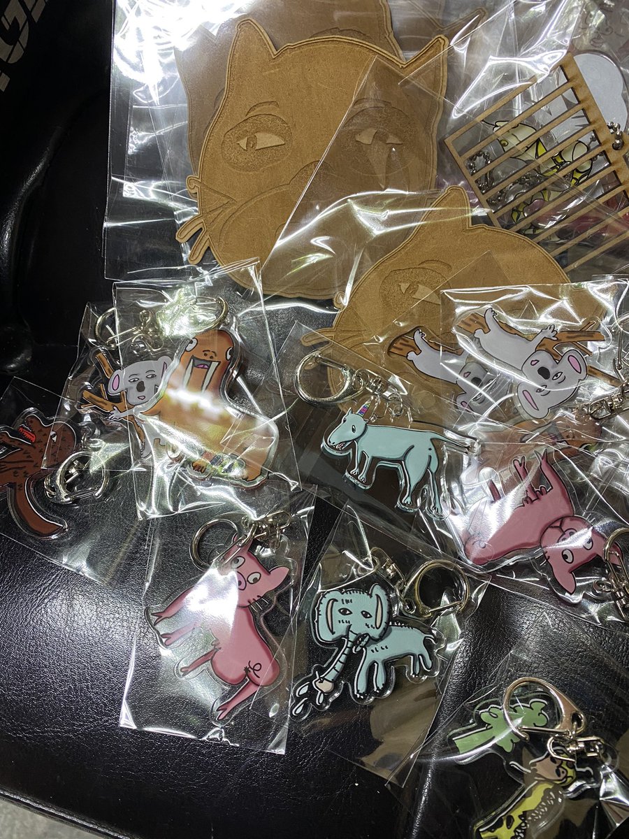 hajime1nacho's tweet image. 嫁の作品Comon'sスタンプ。中々このスタンプを打つ機会が無いと思いきや何気に使ってます。
#Comons #キーホルダー　#LINEスタンプ