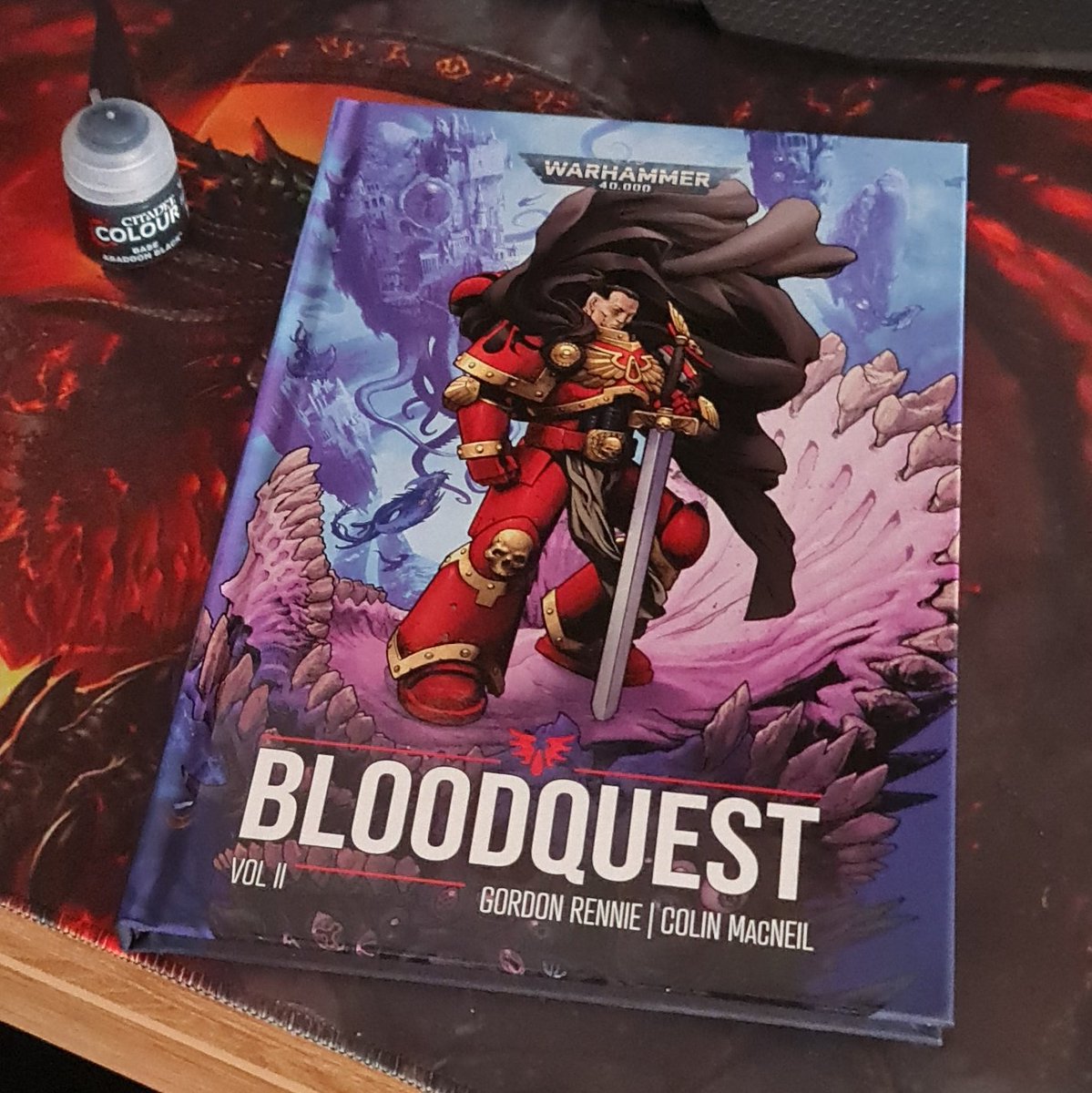 I know what i will doing Friday Night.. a glass of 'Red' wine, dimly scented candle lit room.. for a night of Pleasure.. nothing better then a good book and some peace.. #bloodangels #warhammercommunity #blacklibrary #gamesworkshop #bloodquest