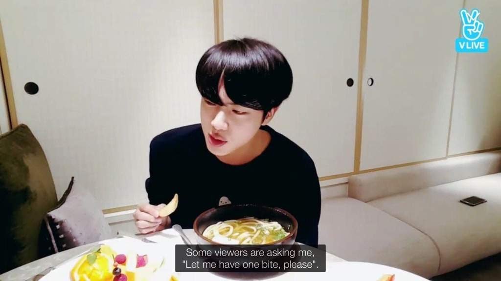 souljinniie's tweet photo. why need fake subs when you have a whole kim seokjin —a  thread https://t.co/onT1ZxqyBg