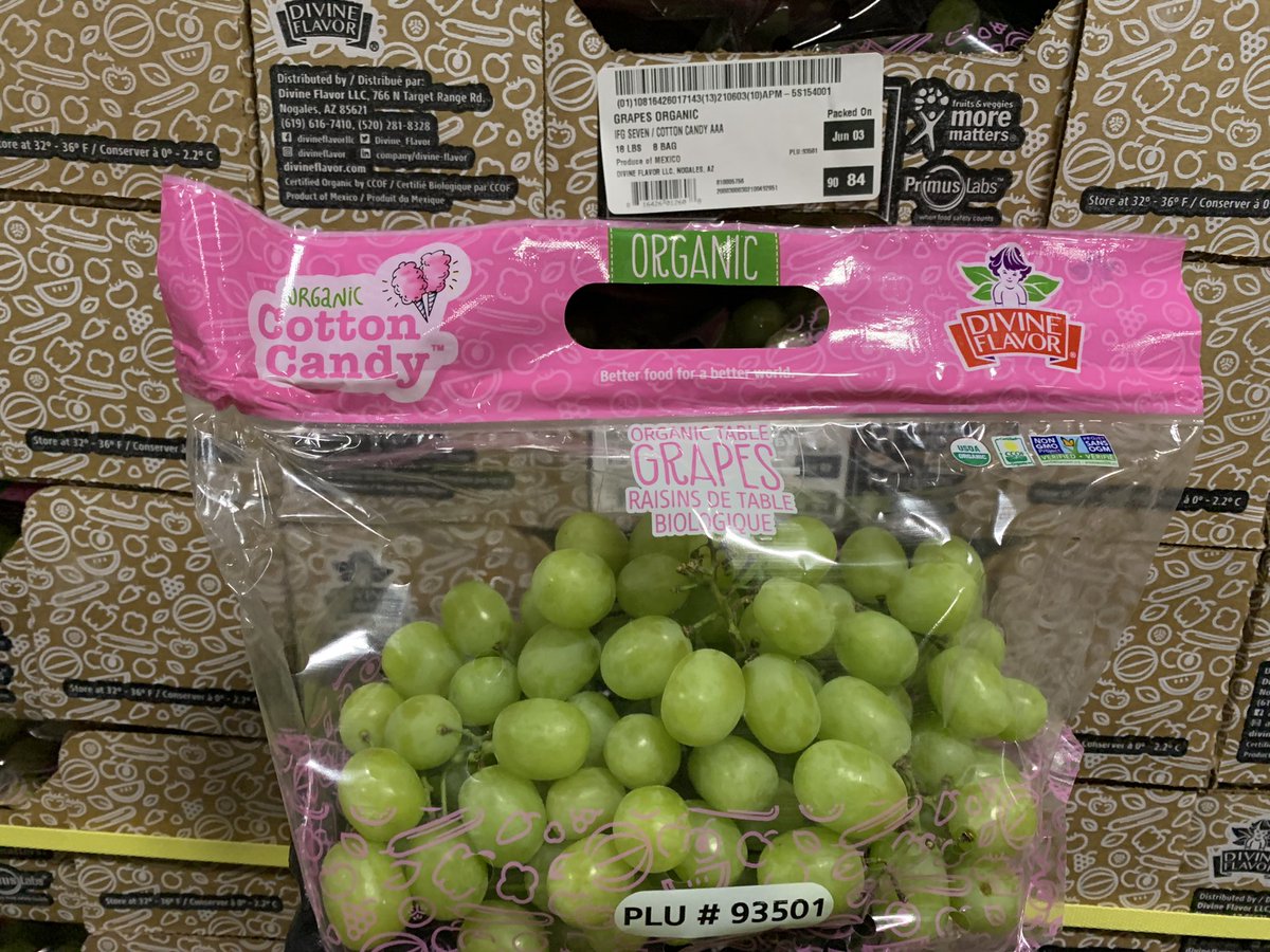 FSProduce's tweet image. Organic GummyBerry? Organic Cotton Candy? 
Yep, specialty fresh crop Organic Grapes are in peak season for the rest of June arriving on the frequent inbound loads of the main volume drivers: Organic Red-Flame reds and Organic Ivory &amp;amp; Perlette greens.