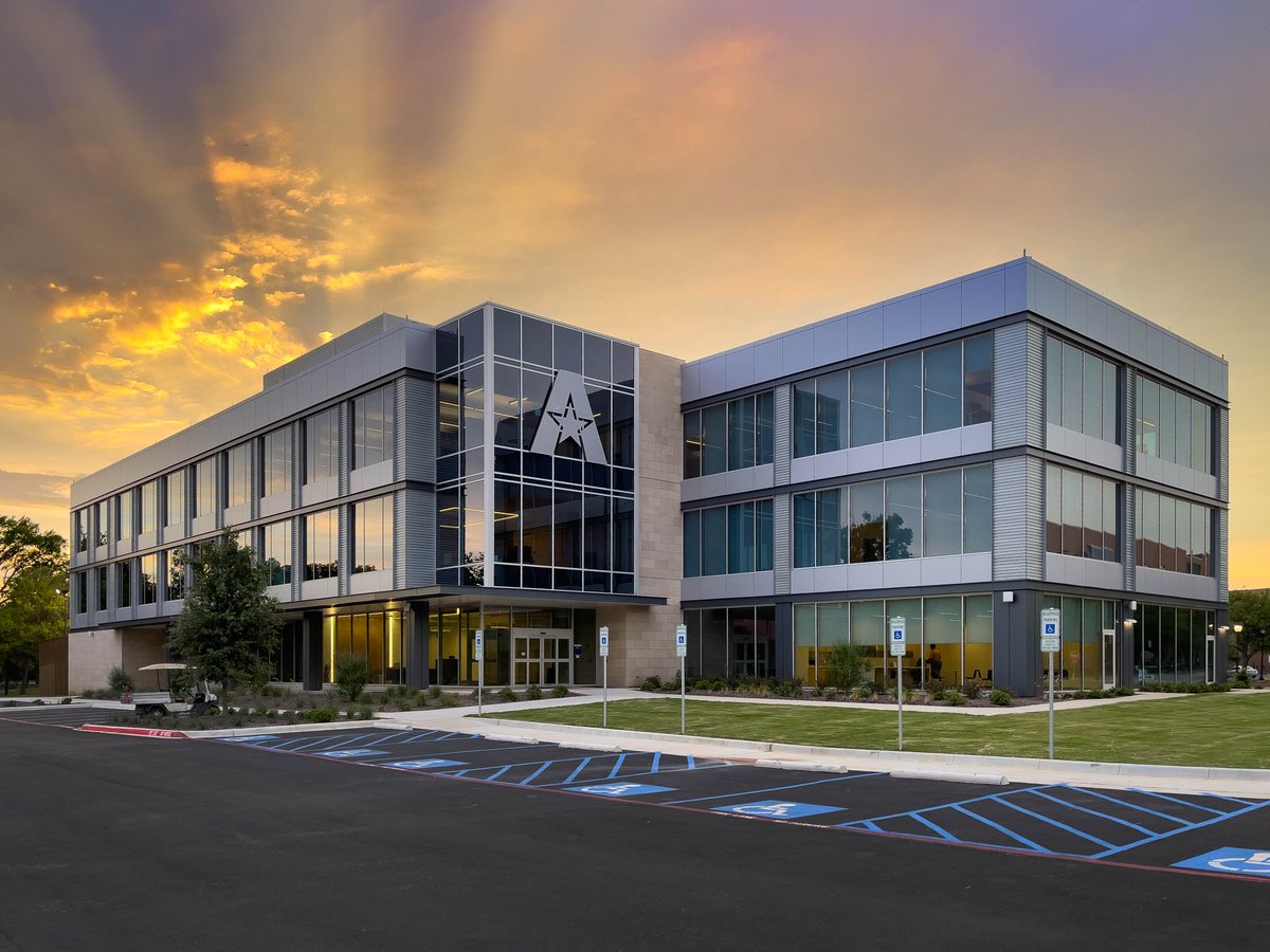 The University of Texas at Arlington tweet media