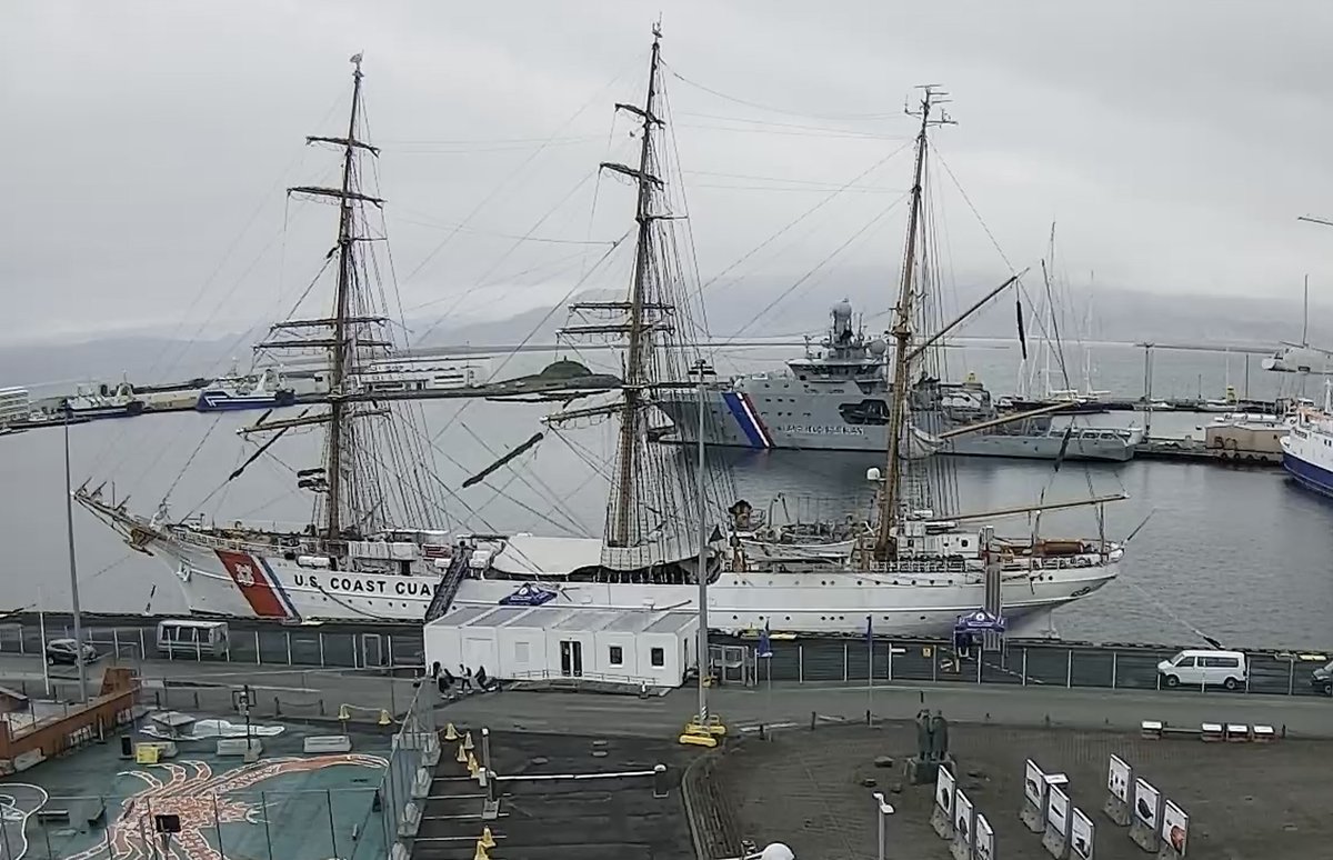 WarshipCam's tweet photo. USCGC Eagle barque training cutter docked in Reykjavik, Iceland with Icelandic Coast Guard offshore patrol vessel ICGV Thor behind - June 10, 2021 #uscgceagle #uscg #icgv #icgvthor https://t.co/XgMo8Tg8Kq
