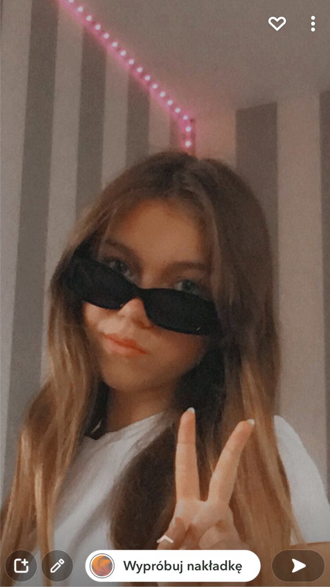 xmisterbug's tweet photo. #miraculerselfieday 🤟🏽 https://t.co/ZMZ3QovOsL