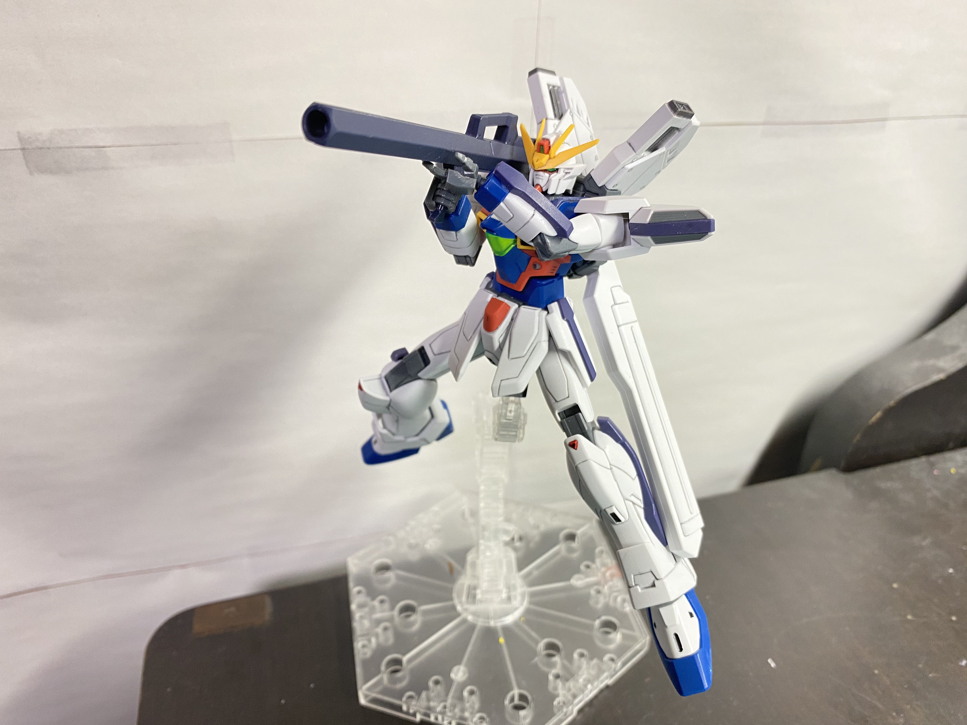 クノティス ガンプラプチレビュー Hgaw ガンダムxディバイダー 完成です 可動域は広いです 色分けはセンサー 赤 白 黒 グレー メカグレーが足りないです ガンダムxとの違いは武装類と青色が少し明るくなったことです めちゃくちゃカッコイイ