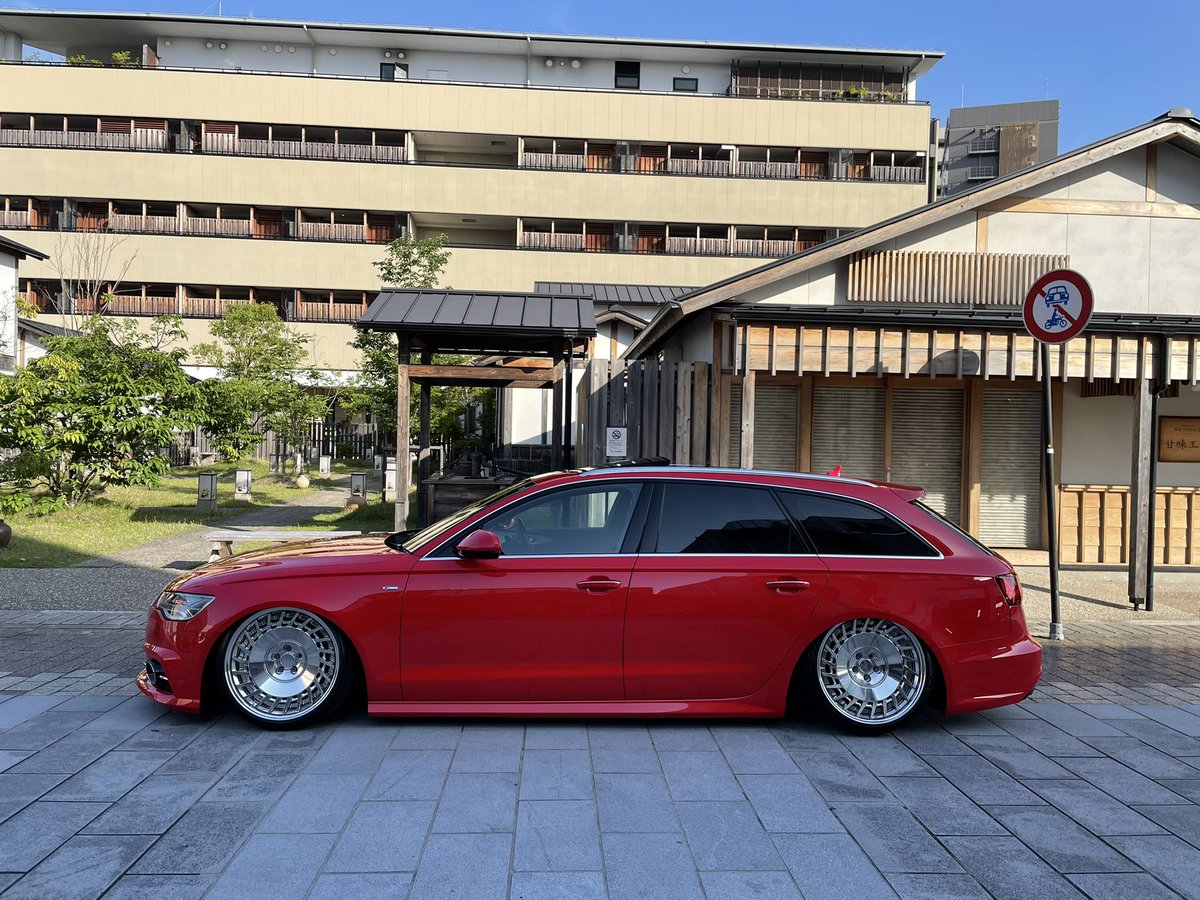 1102Tono's tweet photo. bagged audi✨🥰✨
#audia6 #audia6avant #audistance #bagged #baggedaudi #bdggedlife #wagongang  #wagonation #respectautocustom #battleimpact #airforcesuspension #rotiform #rotiformwheels #stancenation #stancemagazine #stancenationjapan #stanceworks #stancelife #superstreet #usdm https://t.co/ZHJ1fAYeRo