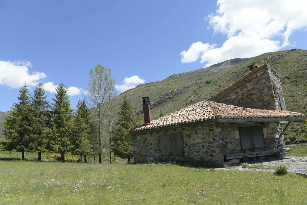 Preciosos paisajes de la Montaña Palentina  #velilladelriocarrion #montañapalentina #paisaje #paisajesnaturales #fotografiadepaisaje  #landscapephotography #landscape