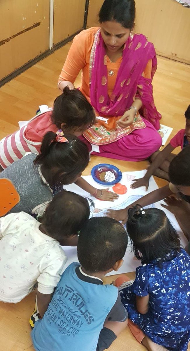 Celebrating Champions!
Pooja Singh, 30 years is our young, dynamic, and passionate teacher who works diligently with children from construction sites and our community... Read more on facebook.com/MumbaiMobileCr…
#EarlyChildhoodEducation #EducationForAll  #Earlychildhoodcare