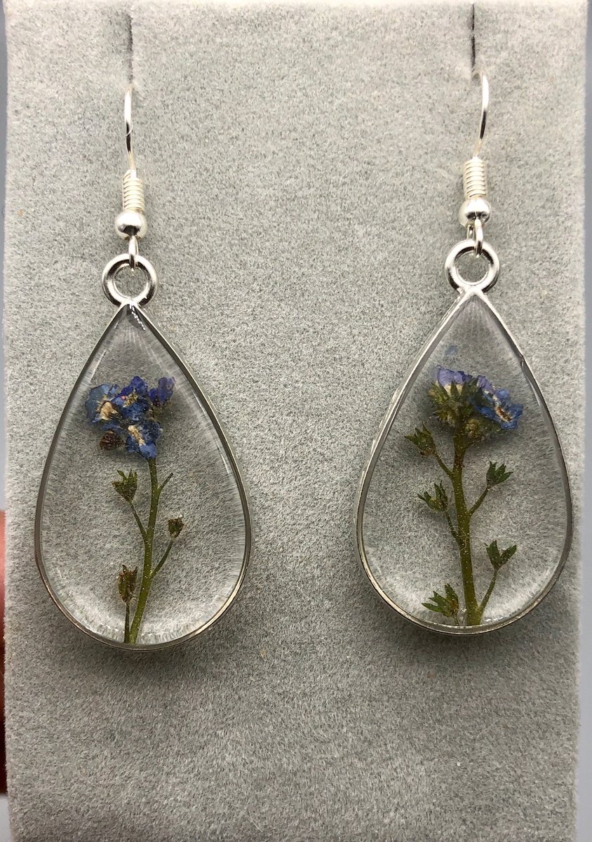 Themysticmeadow's tweet photo. My shop update is tomorrow at 5:30 est!! https://t.co/Kbzpipnb2M